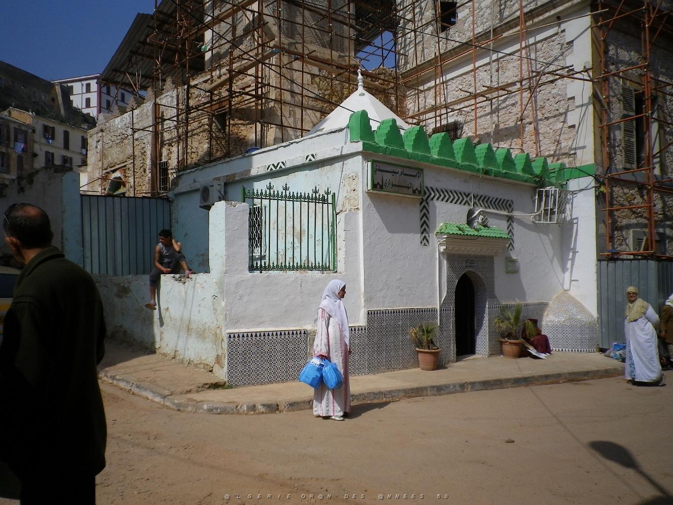 2027 mausolee de sidi el houari.JPG